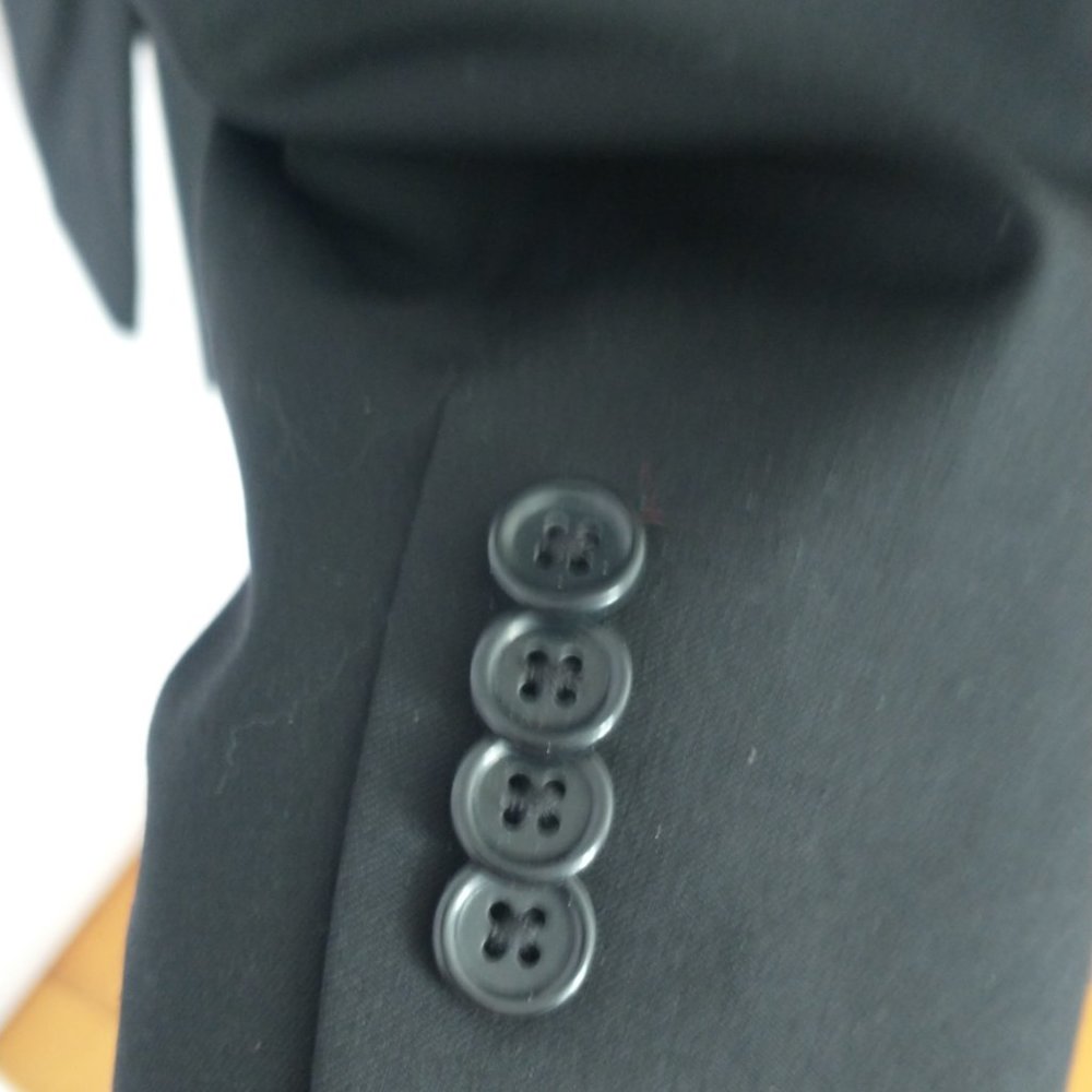 Jacket - Picture 2 of 8